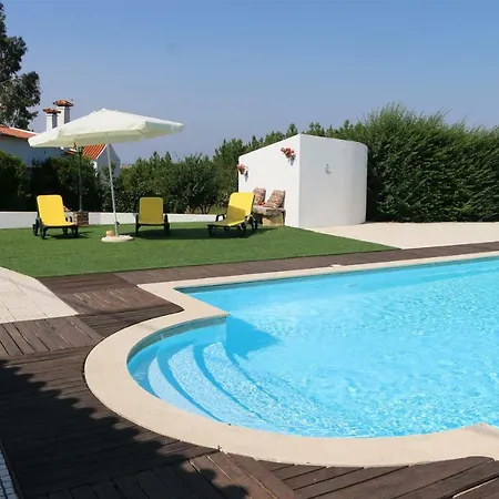 Holiday home Montejunto Eden